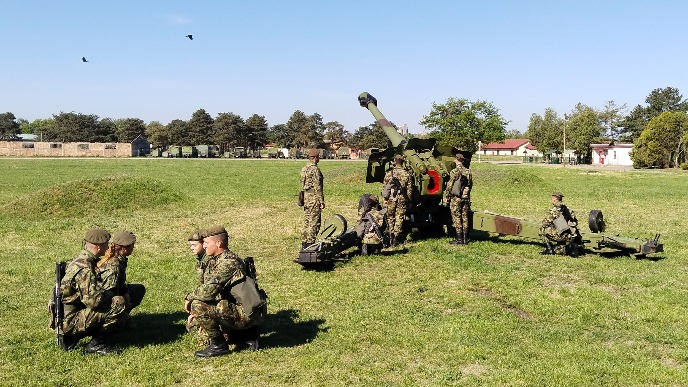 Poziv za profesionalnu vojsku